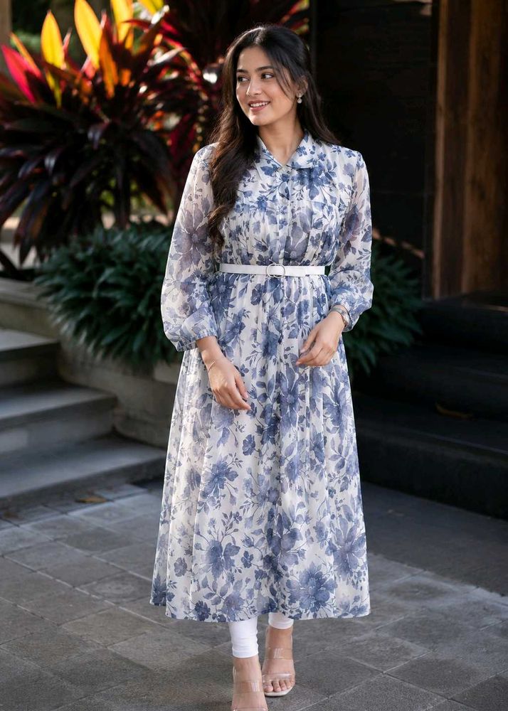 PRICE DROP! Blue Floral Print Midi Dress
