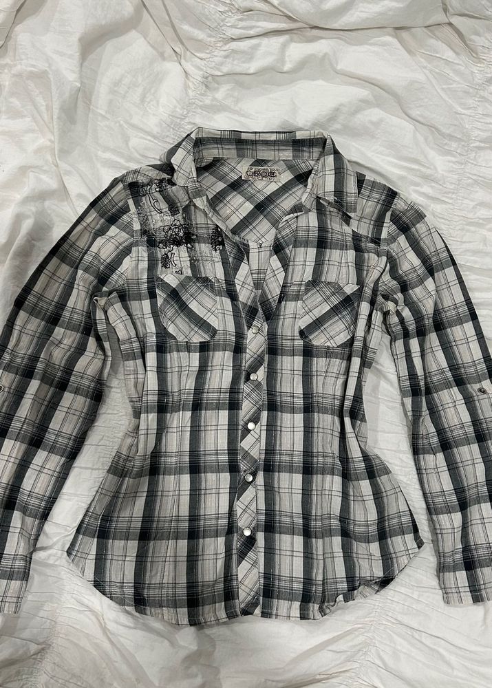 y2k embellished snatched plaid shirt