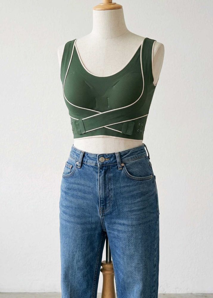 Stylish Green Front Support Bra