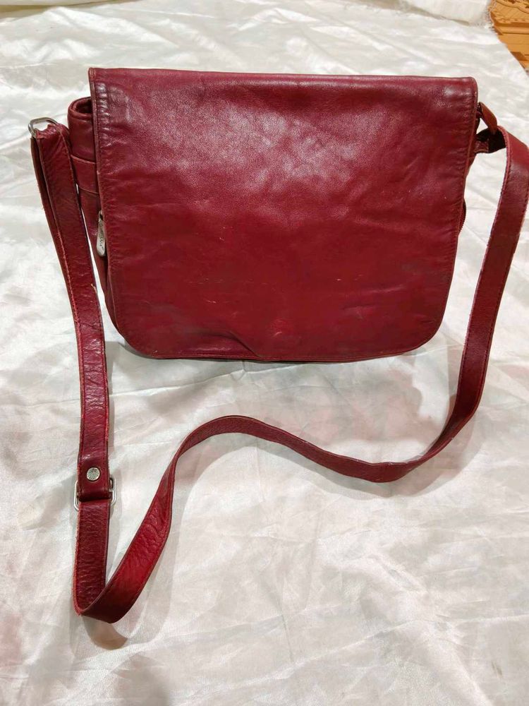 Stylish Red Leather Crossbody Bag