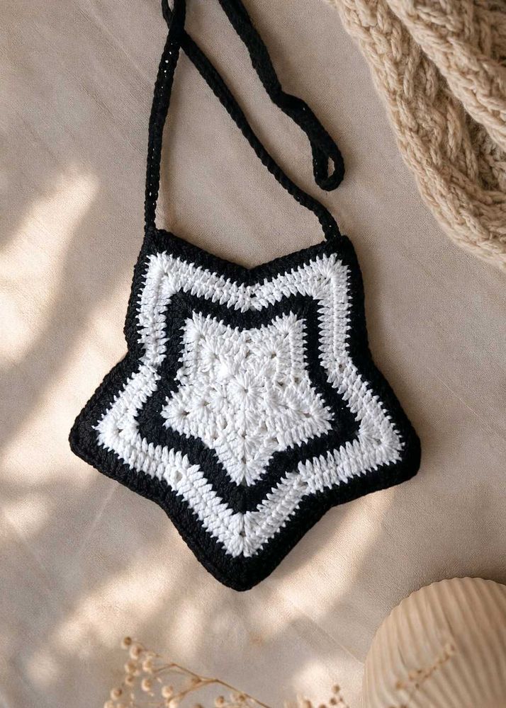 Y2k Crochet Star Sling Bag⭐