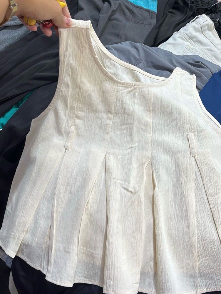cute Chic Pleated Sleeveless Top