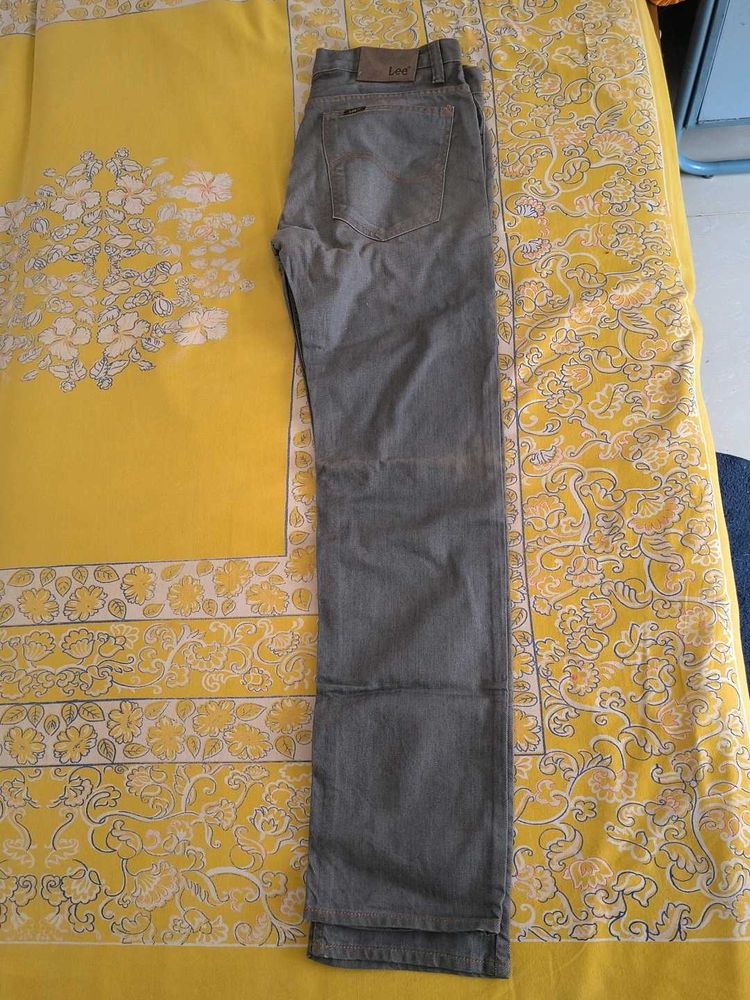 Lee Jeans