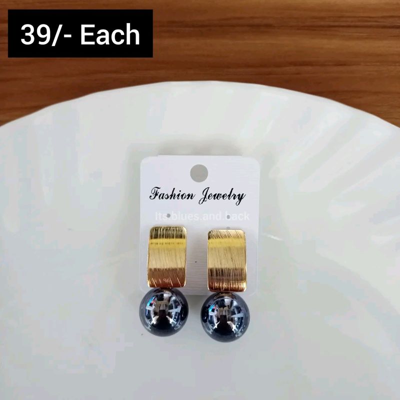 Buy any Earring at 39/-