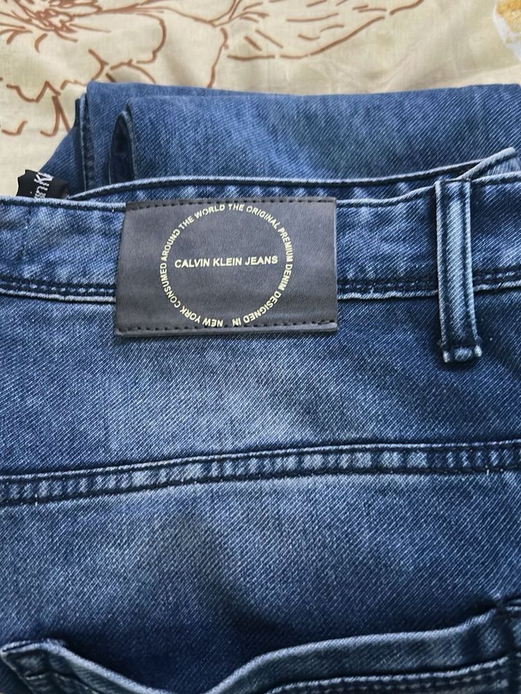 Clavin Klein Original Price 3999