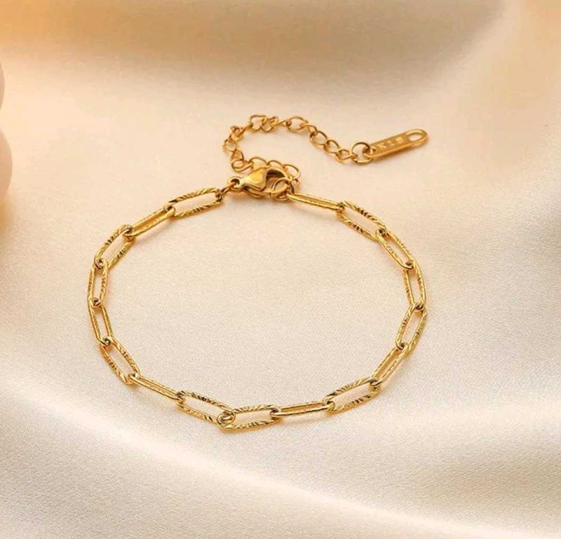 Anti Tarnish paperclip link bracelet