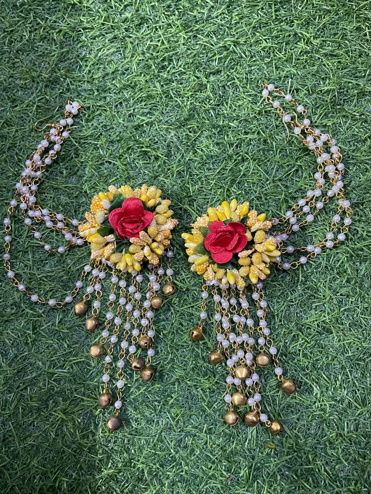 floral charm
