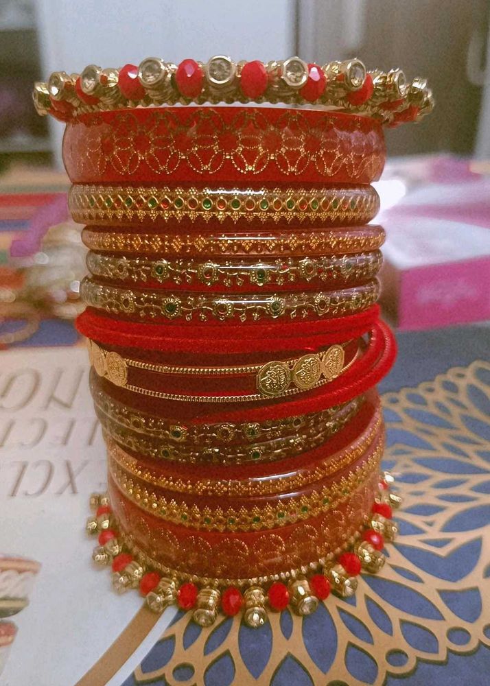 Red &amp; Gold Bangle Set