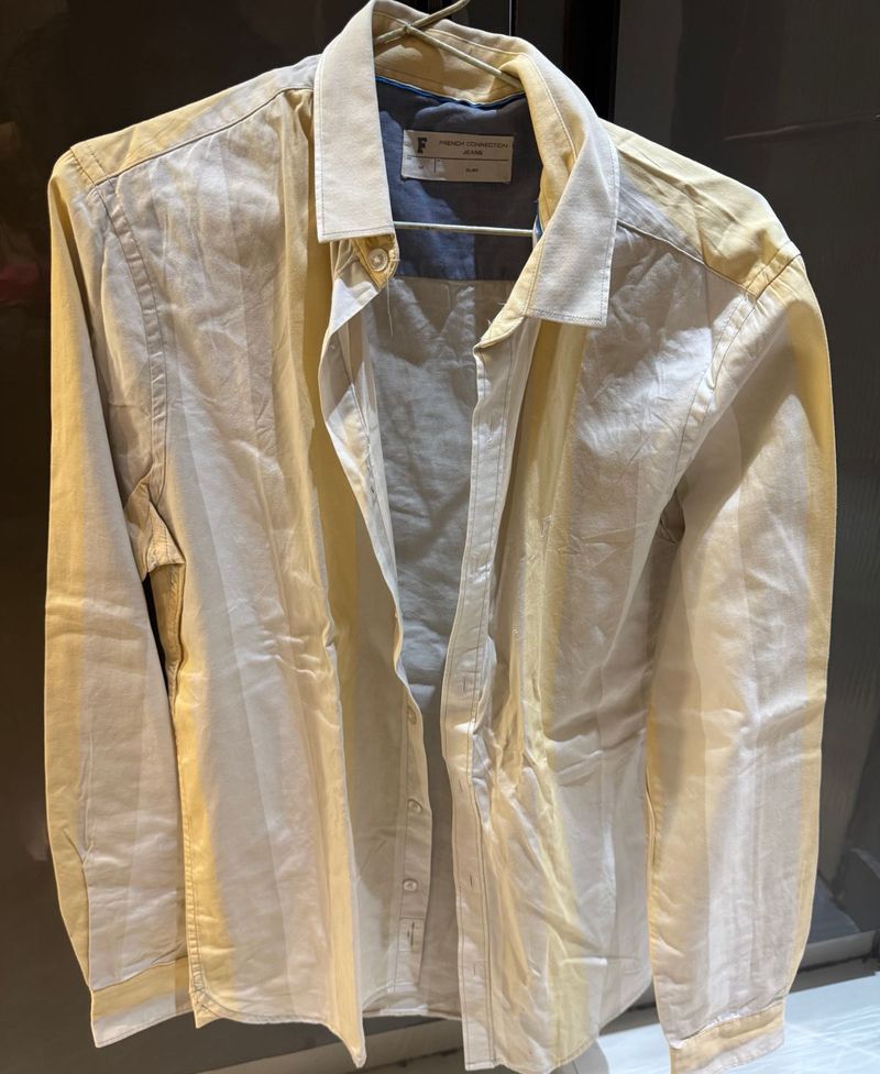 Men's Casual Button-Up Shirt