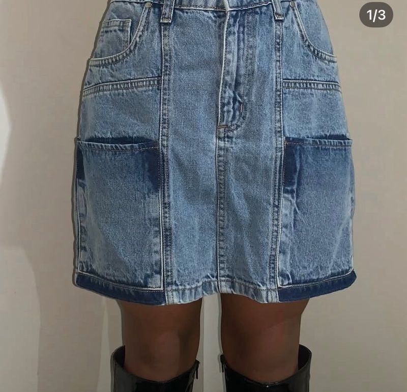 Denim mini skirt