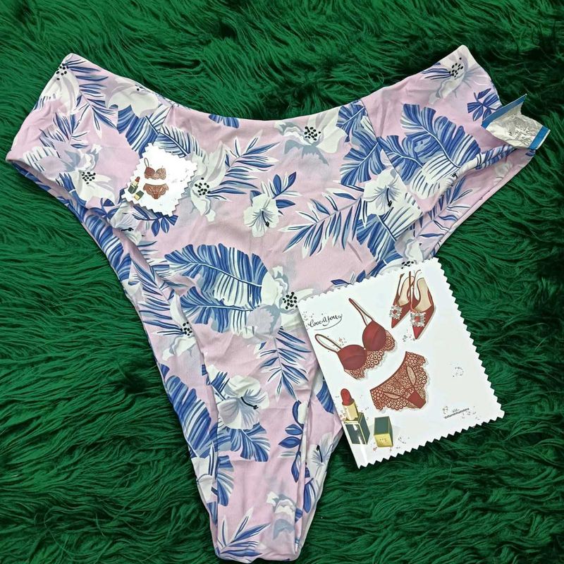 Pretty Floral🎁🆕 Bikini Style Briefs