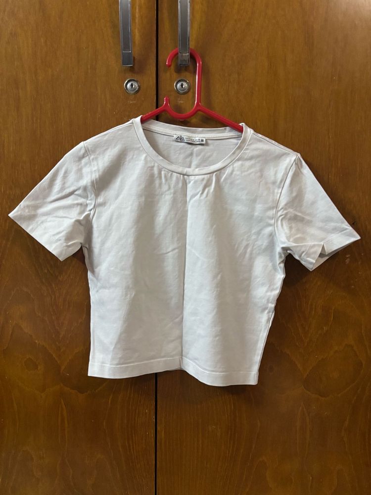 Zara White Cropped T-Shirt
