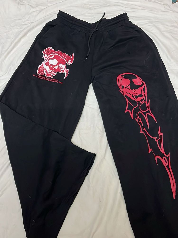 Graphic Print Black Sweatpants