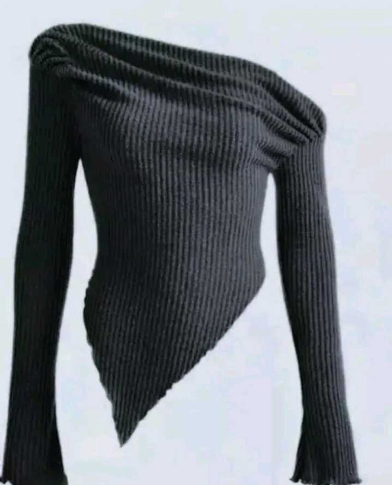 Stylish Black Full Sleeve Top