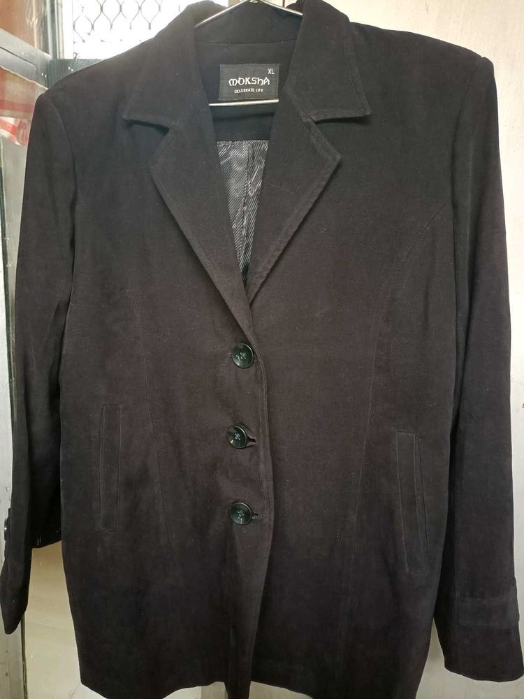women black coat size 42 ,fabric velvet