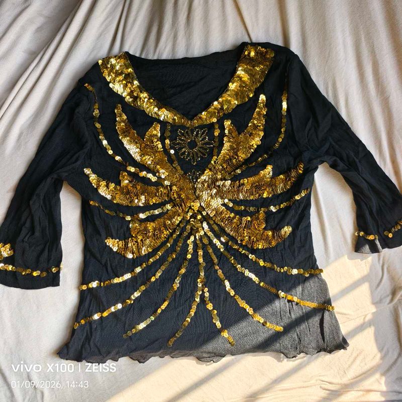 181212. Sequin Embellished Party Top