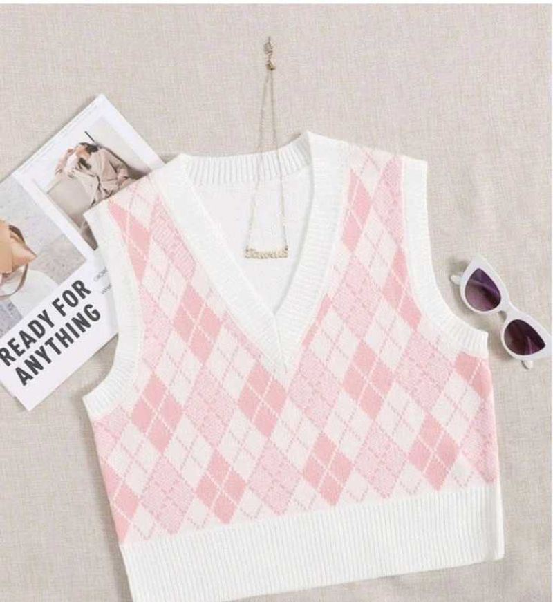 Argyle Pattern Sleeveless Top