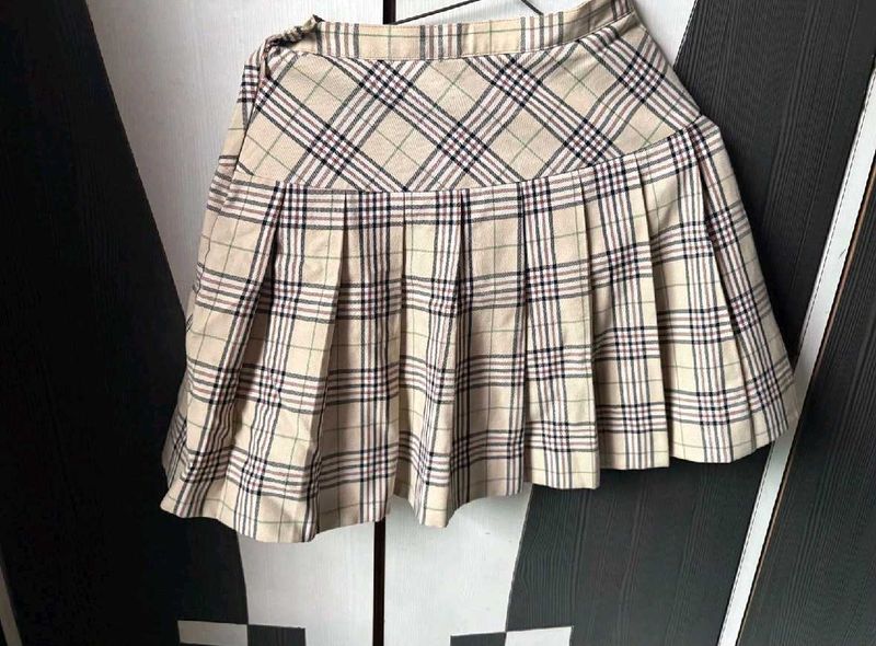 Plaid Pleated Mini Skirt