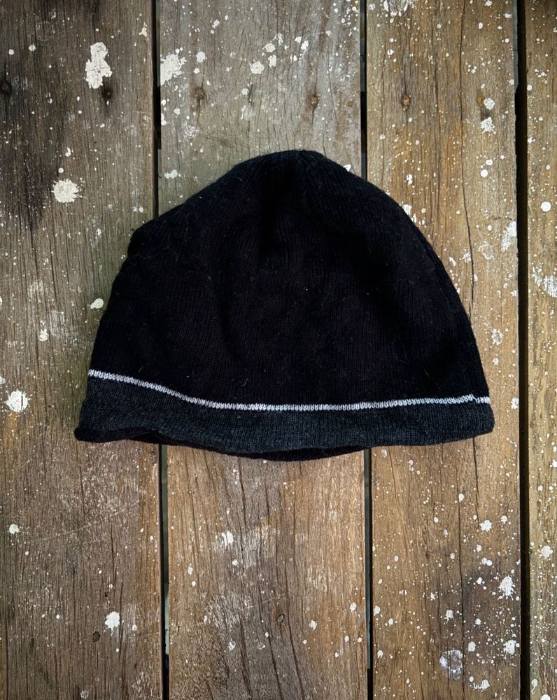 Van Huesen Black Vintage Beanie