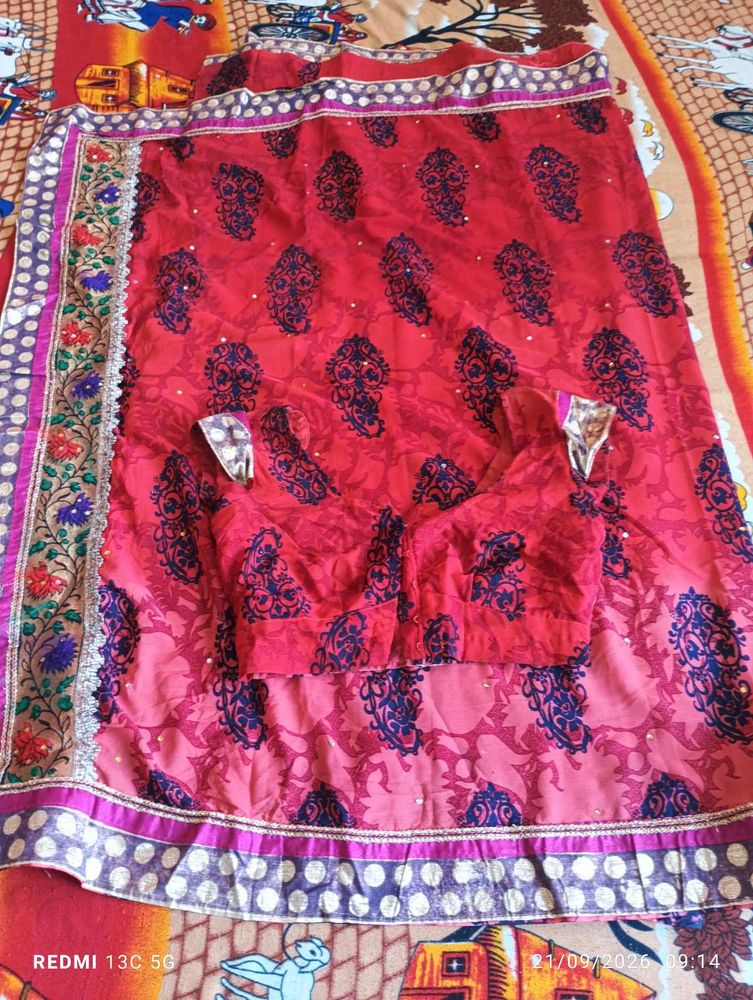 Red Printed saree with blouse