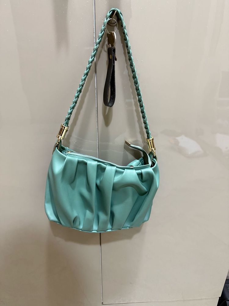 Chic Mint Ruched Shoulder Bag