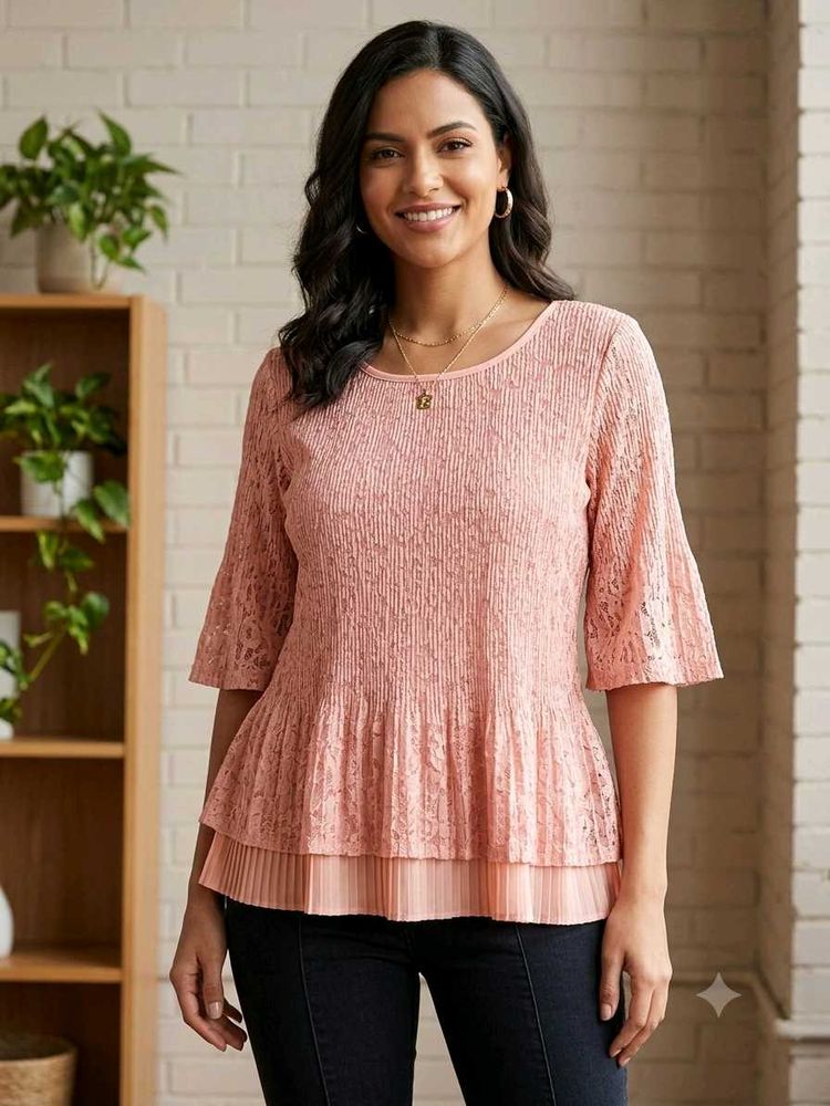 Chic Peplum Lace Top