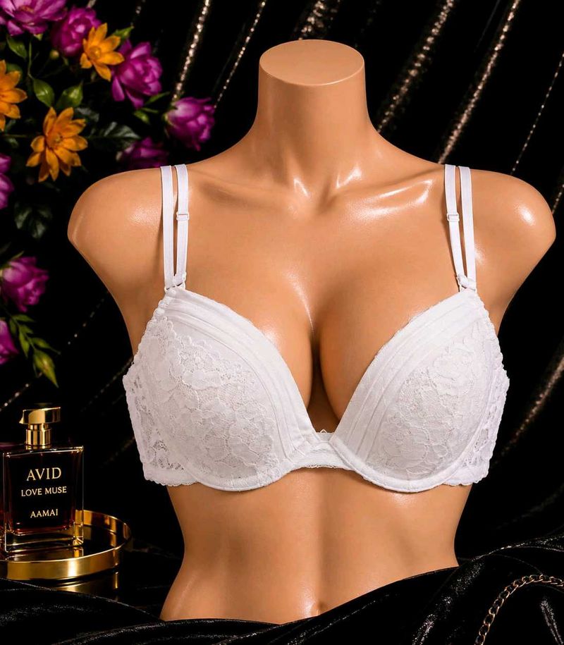 🇳🇿💫🎀Elegant White Lace Padded Bra