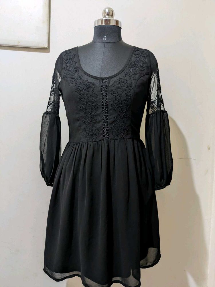 Elegant Black Lace Dress
