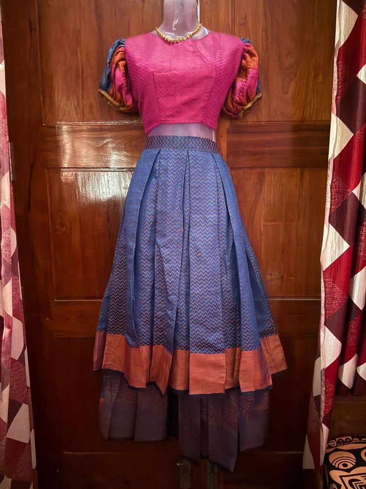 Lehenga Choli Set