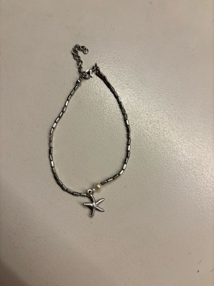 Starfish bracelet with Pearl Accent