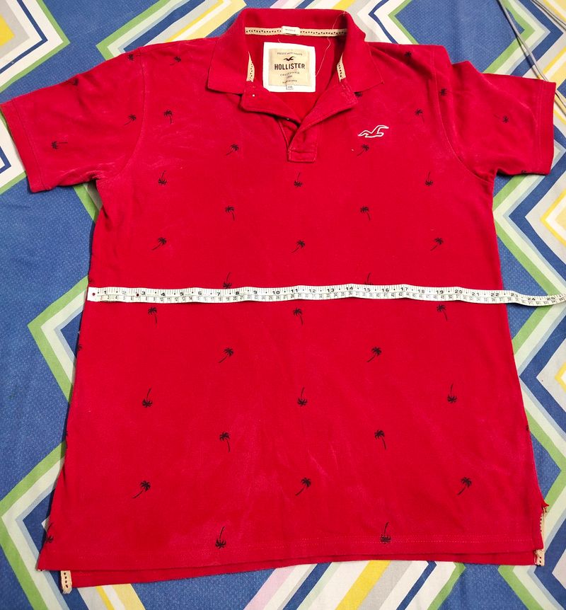 Hollister California Tshirt (XXL)