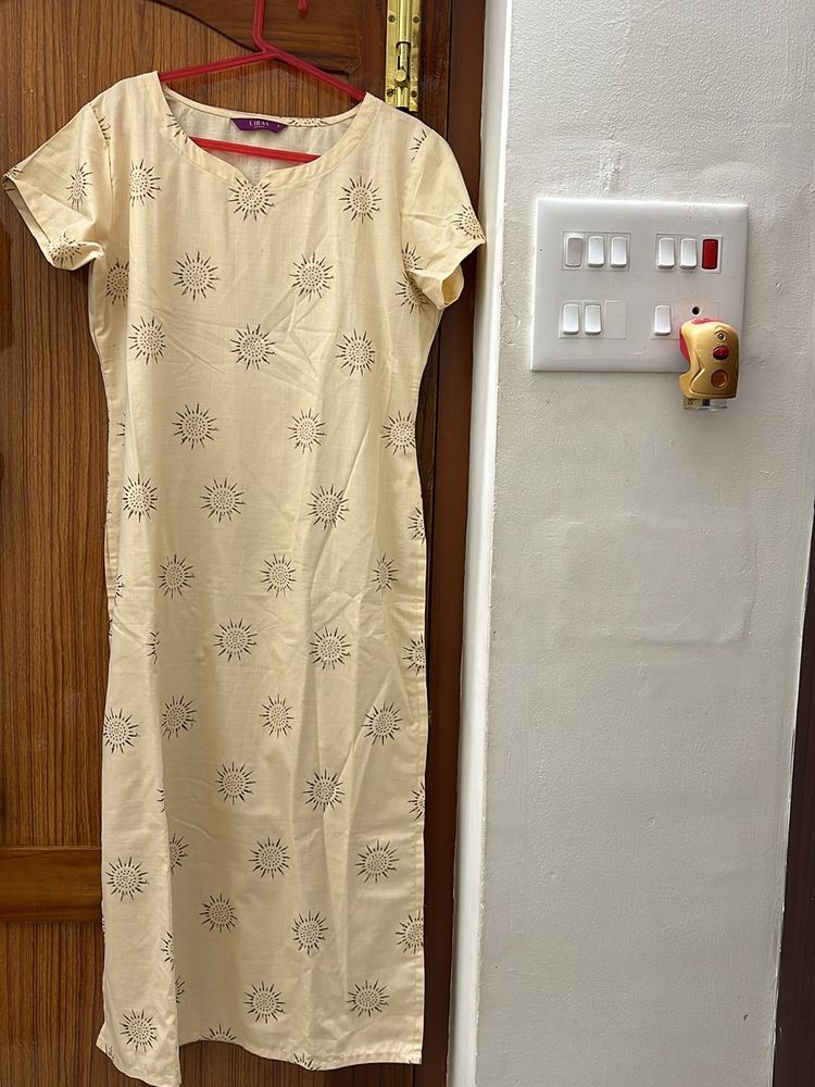 Beautiful Belize Colour Golden Print Kurta