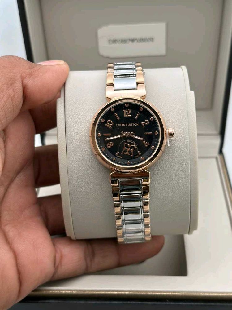 LOUIS VUITTON PREMIUM QUALITY LADIES WATCH
