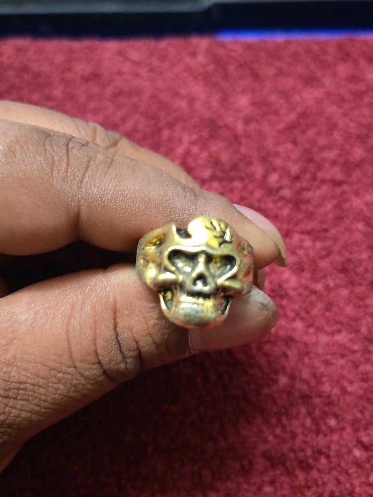 Unique Skull Ring