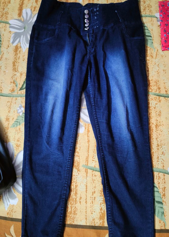 WOMEN JEANS 👖