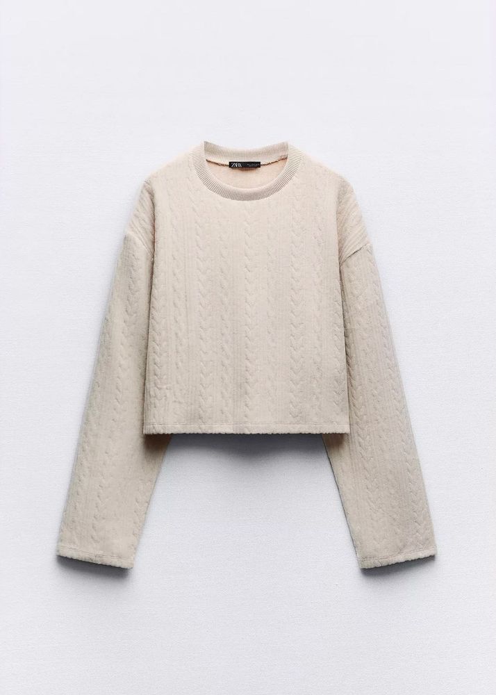 Zara Cream Cable Knit Cropped Sweater