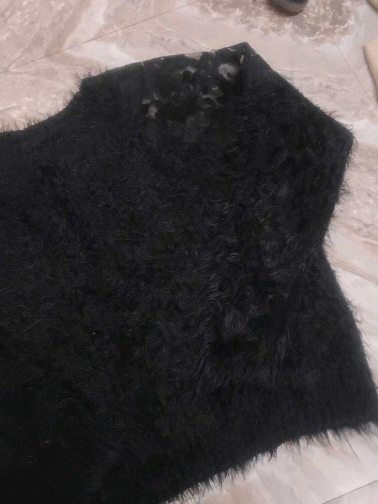 Black Bhalu Top