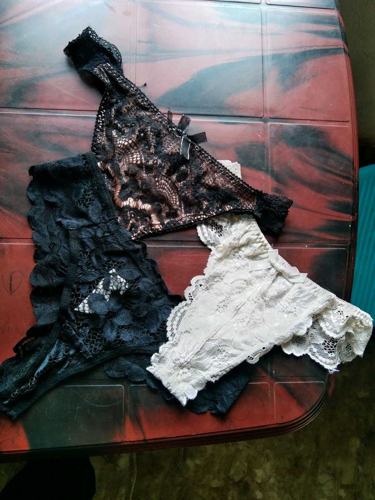Lace Thong Panties 3-Pack