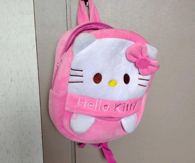 Cute Hello Kitty Plush Backpack