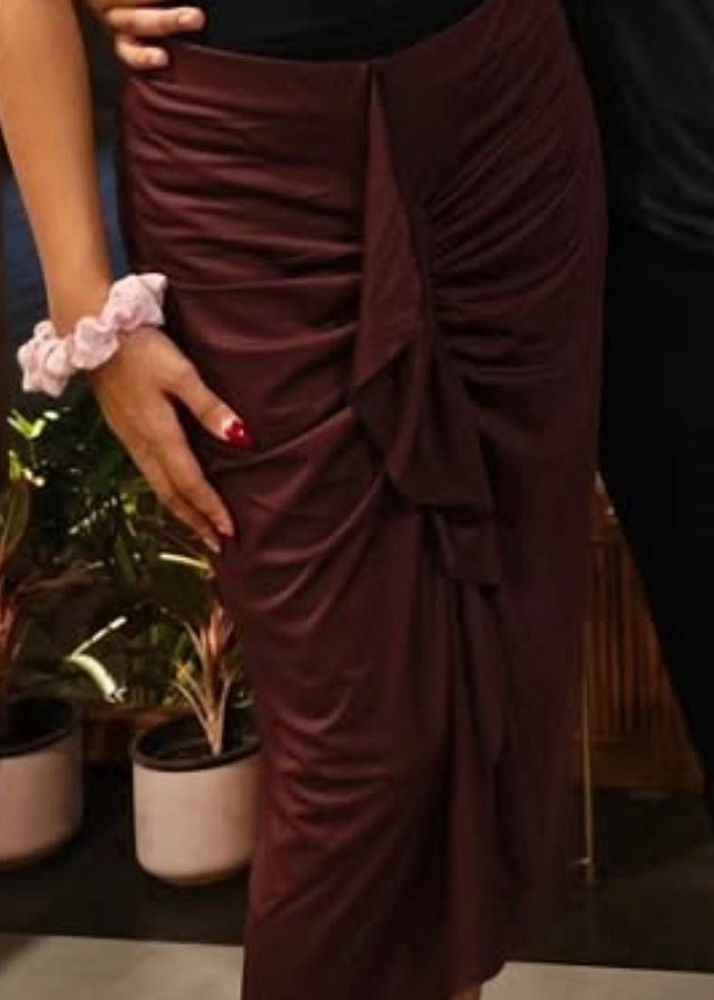 Elegant Ruched wine Skirt