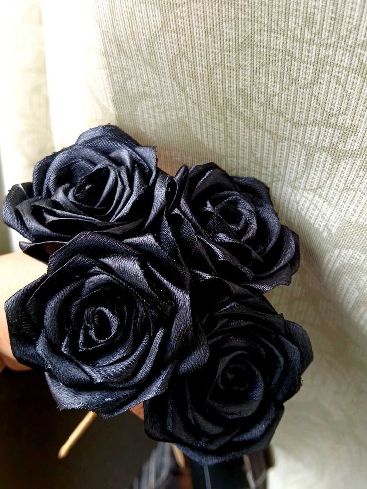 Black Satin Rose |1 Piece