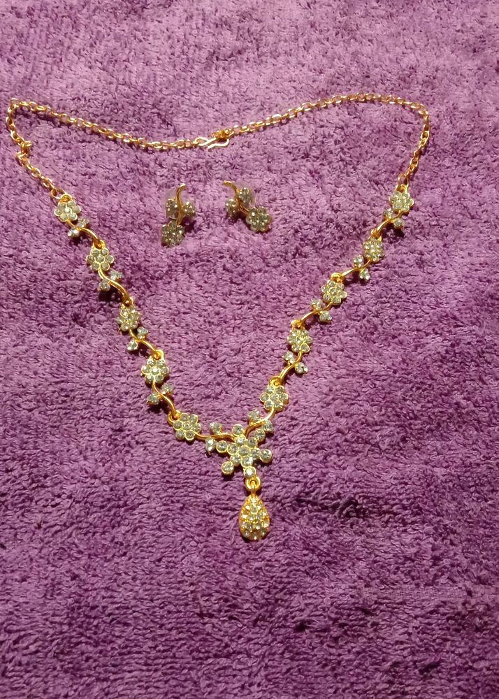 Diamond Necklace Set