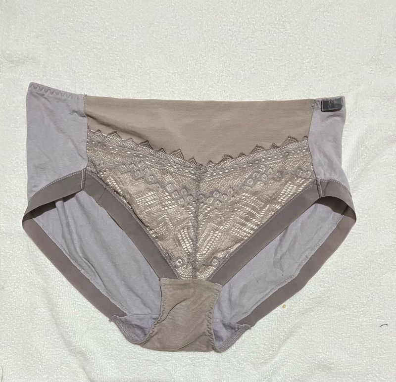 Lace Trim Briefs