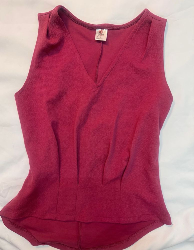 Pink V-Neck Sleeveless Top