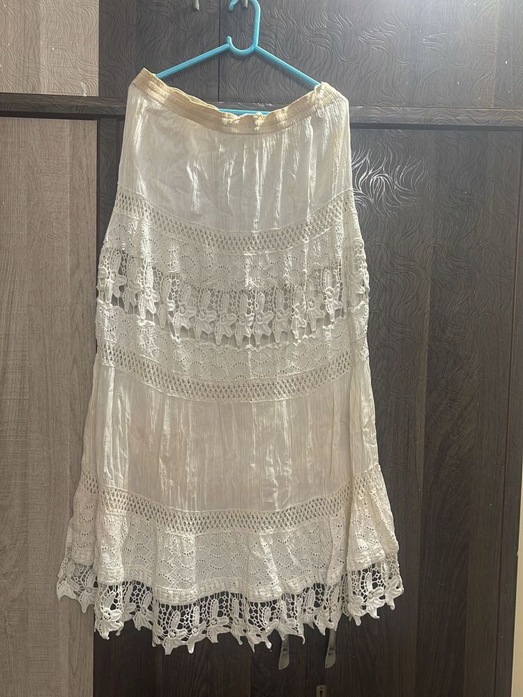 Lace Tiered long Skirt