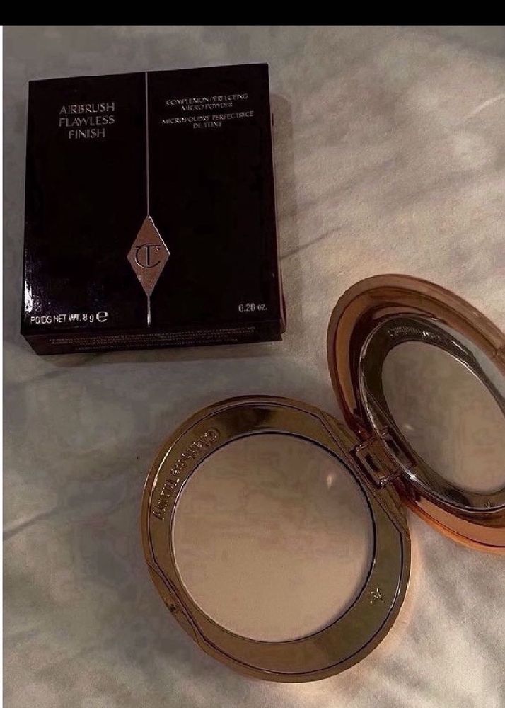Charlotte Tilbury Airbrush Flawless Finish Powder