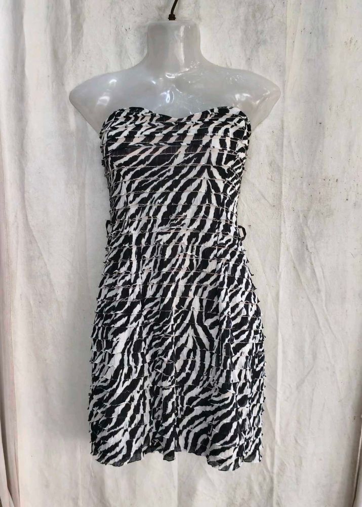91810. Zebra Print Strapless Mini Dress