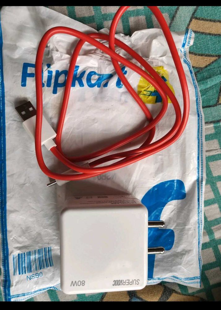 SuperVOOC Fast Charger &amp; Cable