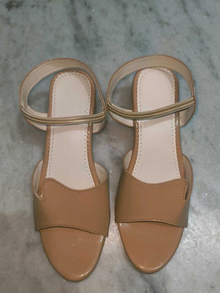 Nude heels