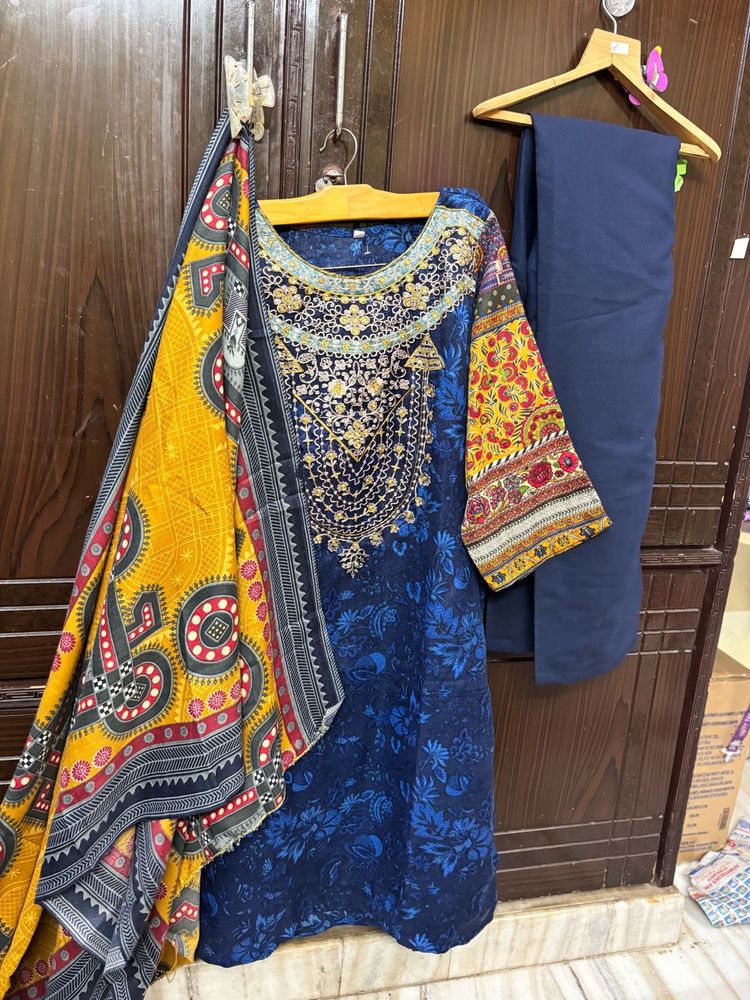 Pakistani heavy boat neck suit